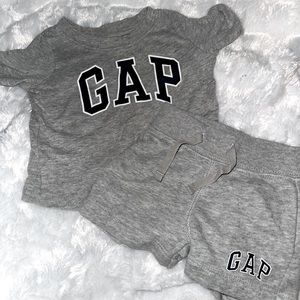 Baby Gap Set